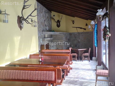 Hlebna Hotel 16